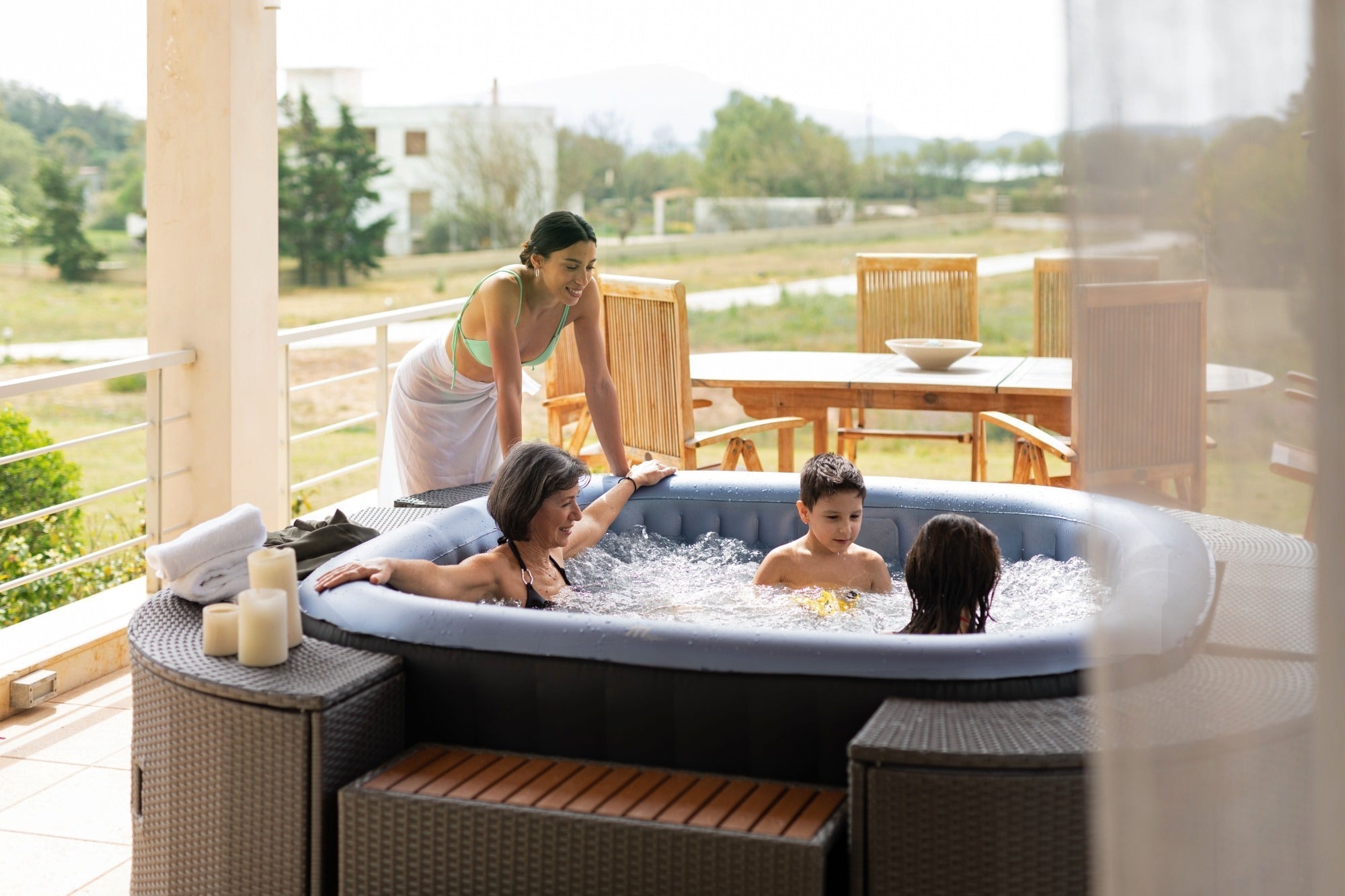 Mspa Tekapo Square Inflatable Hot Tub and Spa 132 Air Bubble System - The Sauna World