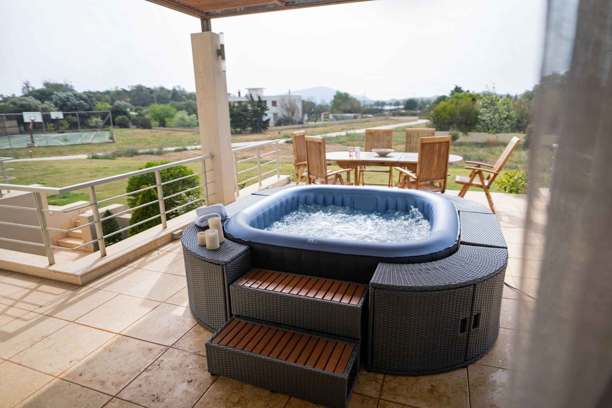 Mspa Tekapo Square Inflatable Hot Tub and Spa 132 Air Bubble System - The Sauna World